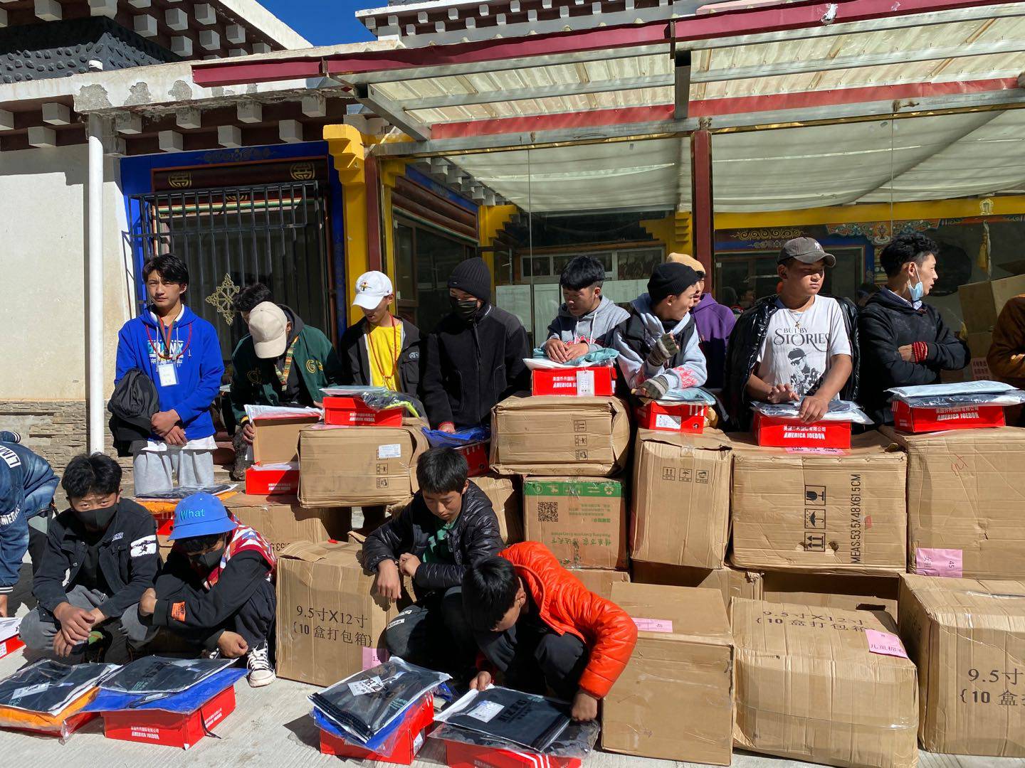 易游网页版-易游(中国)公益回顾丨家国同欢月同圆 温暖满载甘孜州(图7) 易游网页版-易游(中国)公益回顾丨家国同欢月同圆 温暖满载甘孜州(图7)